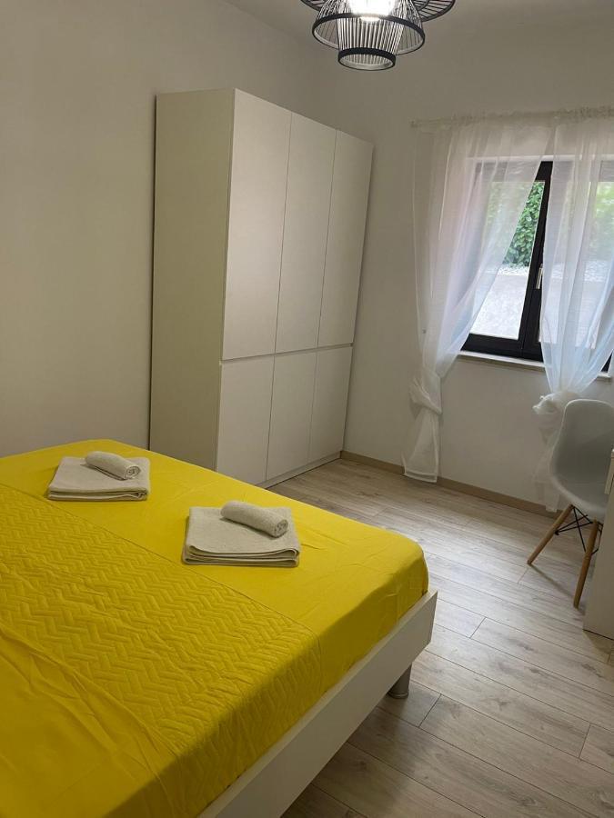 Apartments Lovro Ловран Екстериор снимка